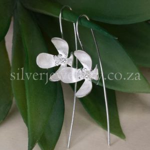 Sterling Blossom 19 X 30mm
