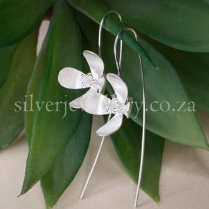 Sterling Blossom 19 X 30mm