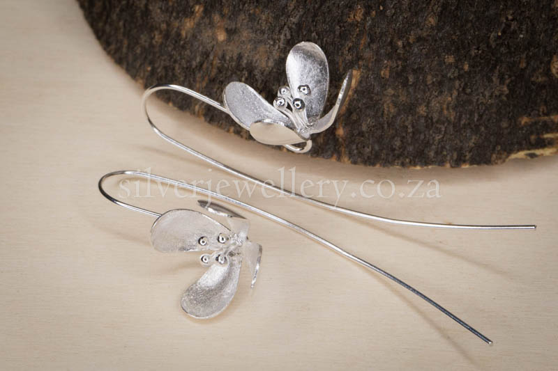 Sterling Blossom 19 X 30mm