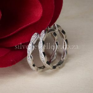 20mm Dia Huggie